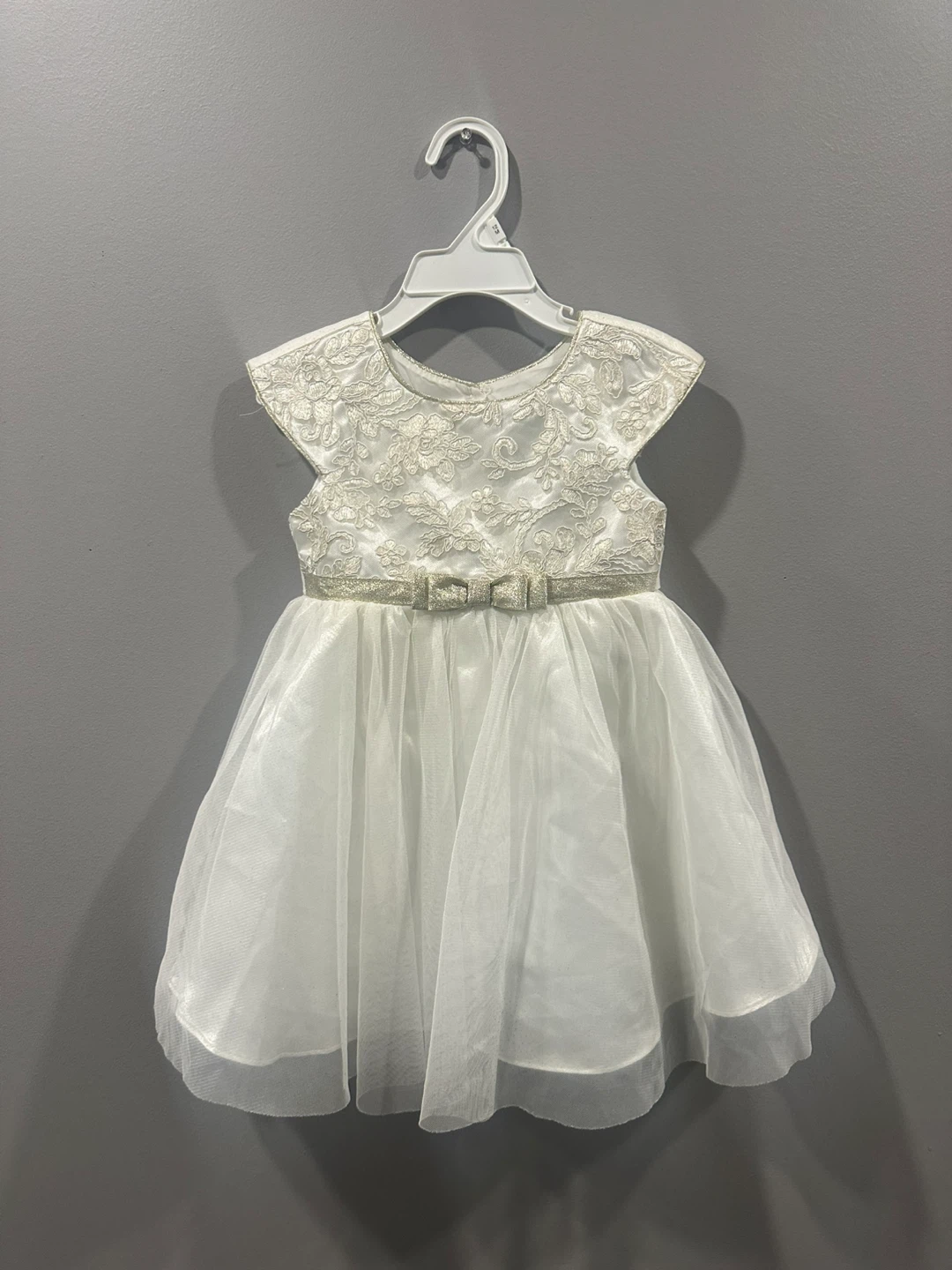 Jona Michelle White Dress with Lace and Bow Detail - Size 2