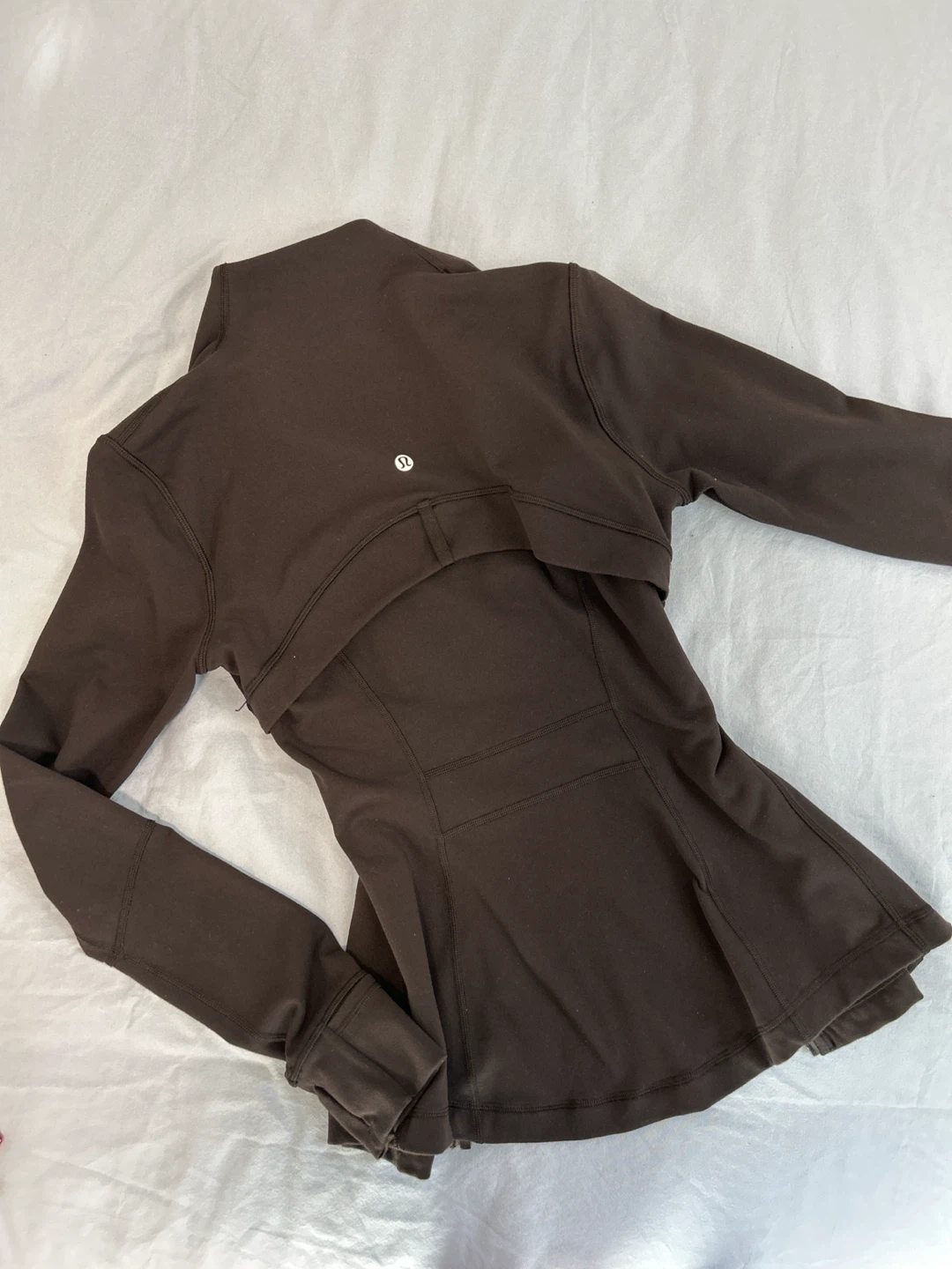 Trendy Black  curvy lululemon jacket size 6 - photo 2