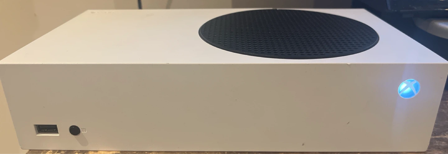 Xbox Series S - photo 2