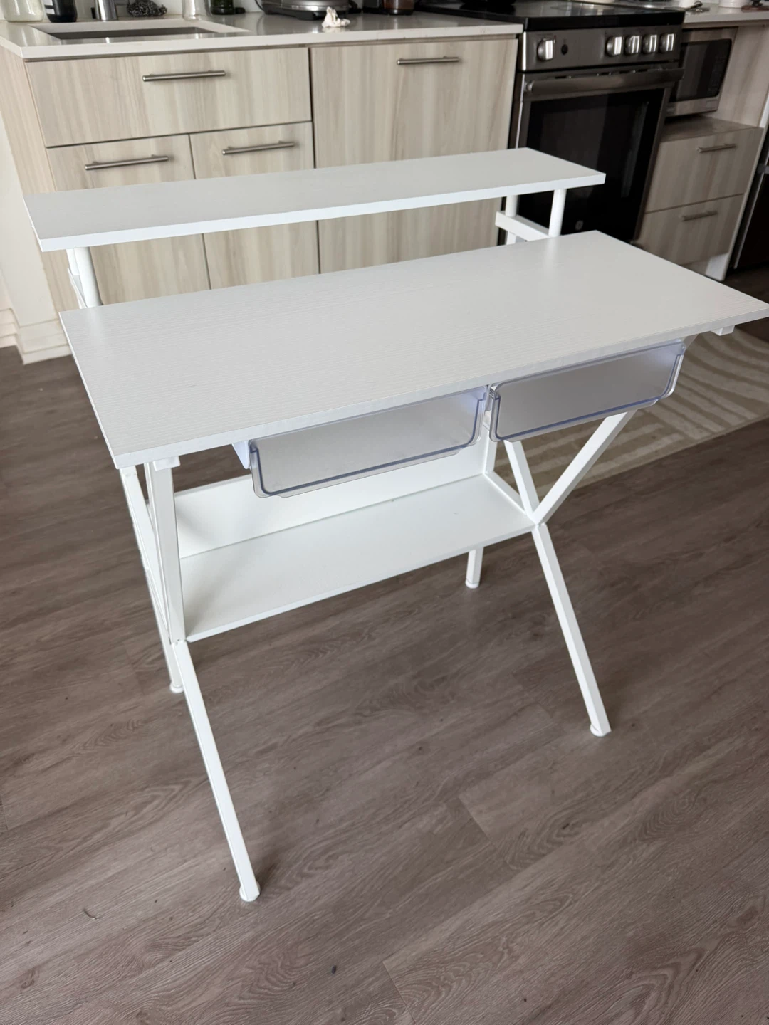 One month old MEXIN 27 Inch Small Computer Desk - White - photo 3