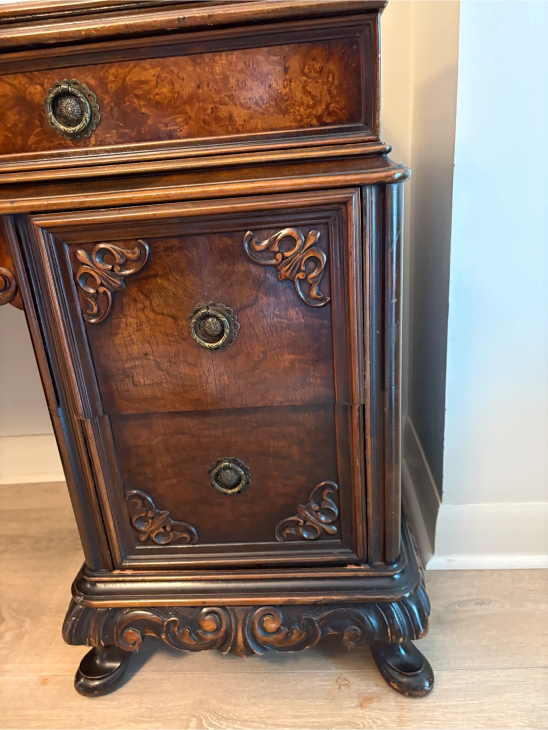 Antique desk - photo 3