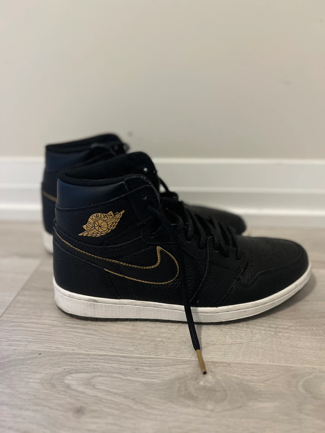 Nike Air Jordan 1 High OG Black Gold “CITY OF FLIGHT”