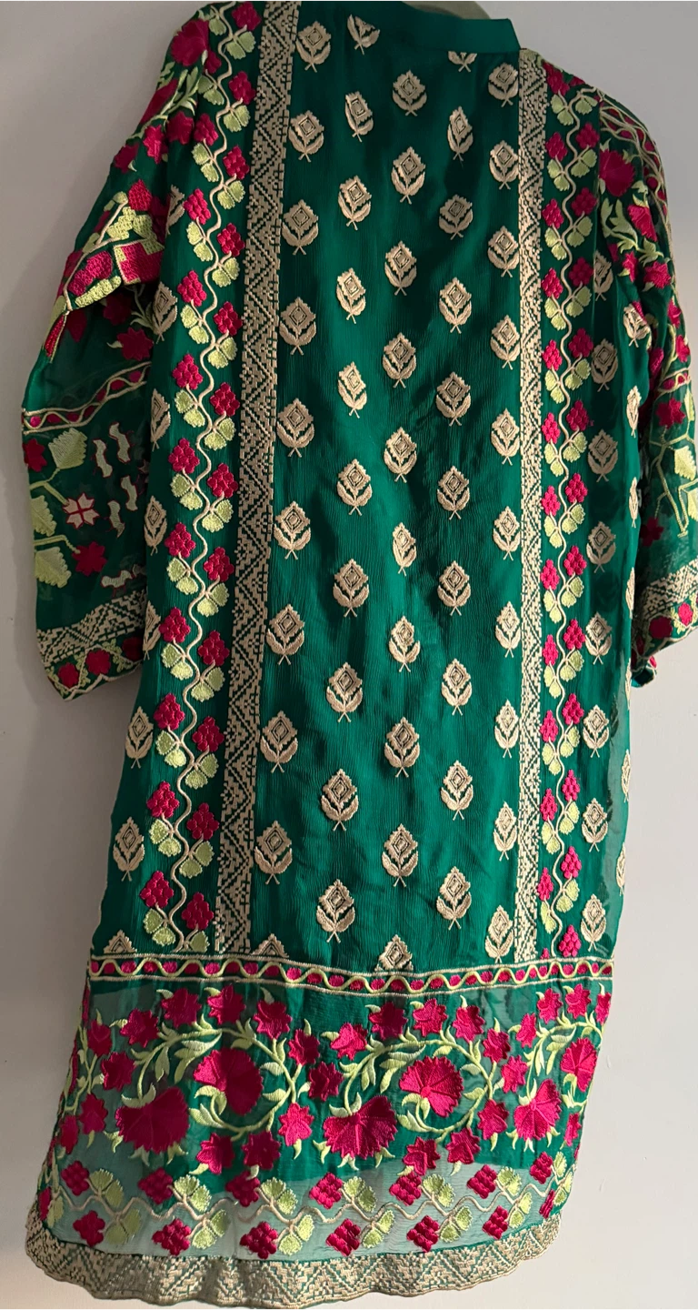 Agha NoorGreen Embroidered Kurti - photo 2