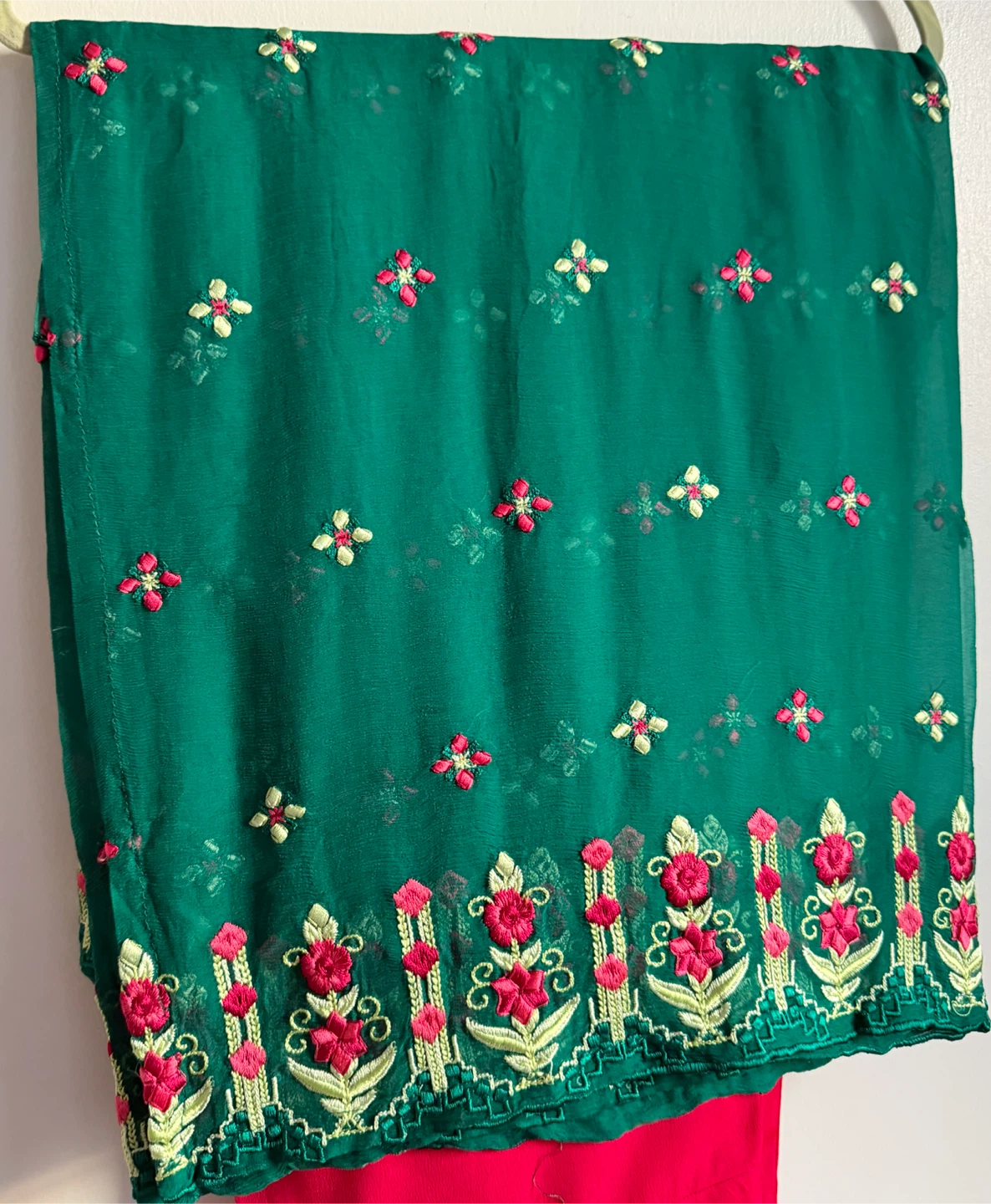 Agha NoorGreen Embroidered Kurti - photo 3