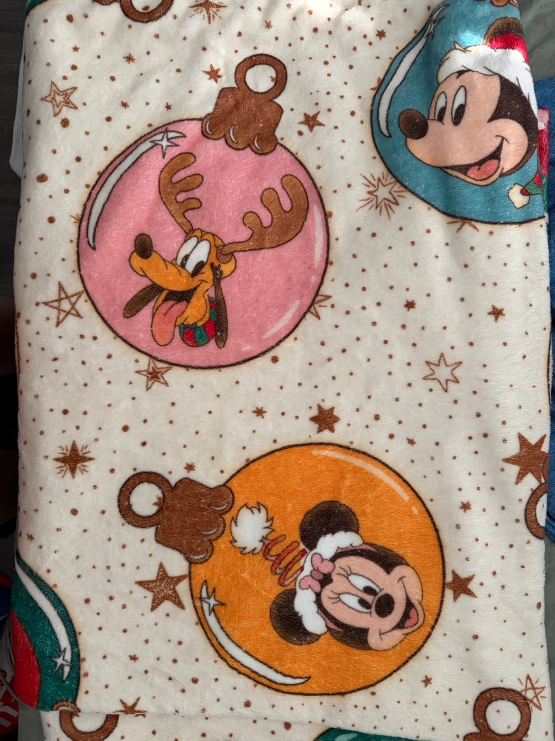Disney Christmas Fleece Throw Blanket