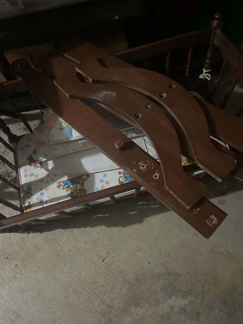 Vintage  /Wooden Baby Crib with Mattress - photo 4