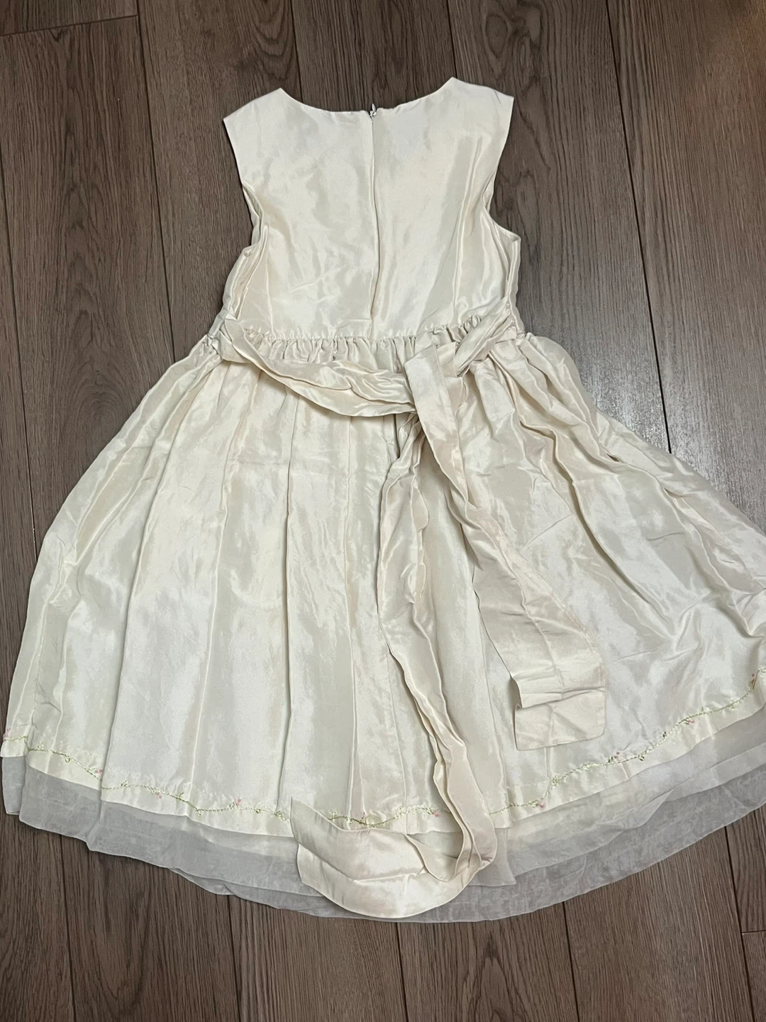 Girls Cream Embroidered Dress Size 6X - photo 2
