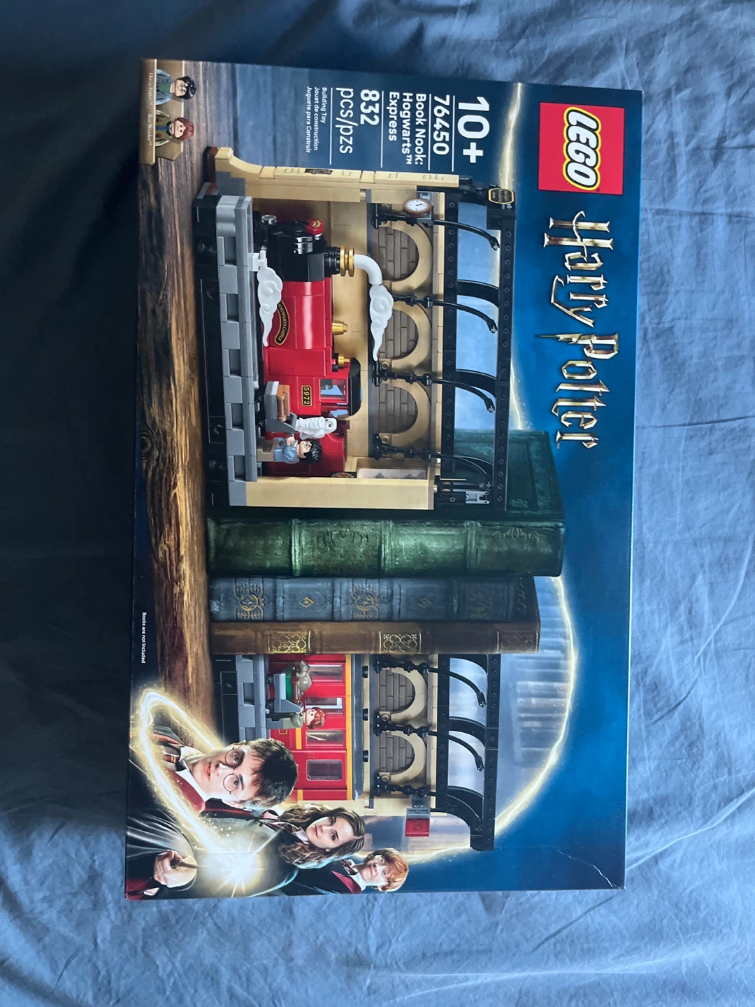 LEGO Harry Potter 76450 Book Nook Hogwarts Express