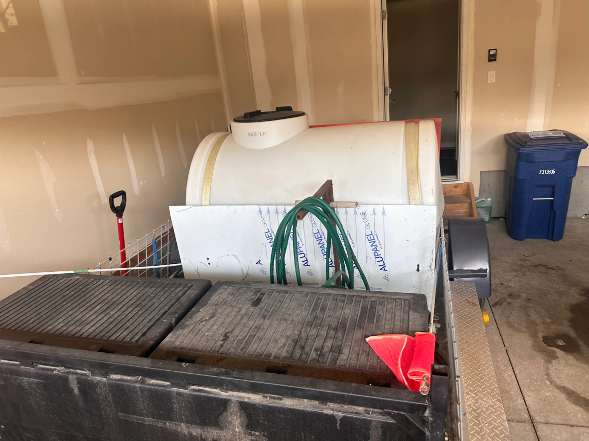 Water Tank with Pump and Hose Reel - photo 5