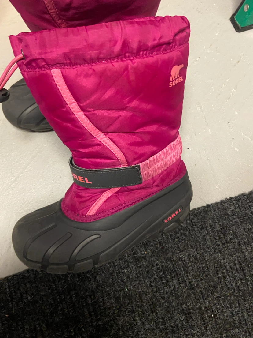 Sorel Pink Winter Boots size 3 - photo 3