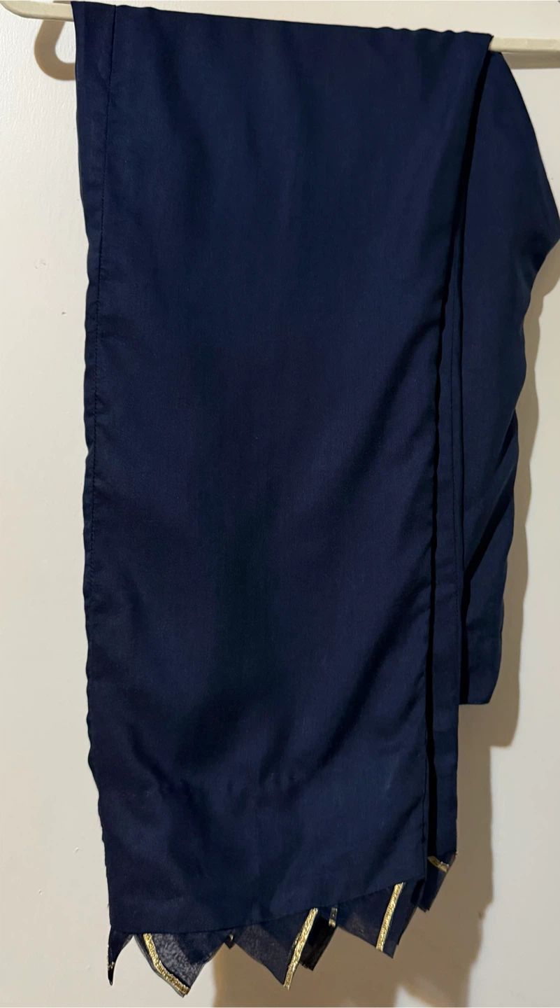 Navy Blue Embroidered Kurti and Pants and dupatta Set - photo 2