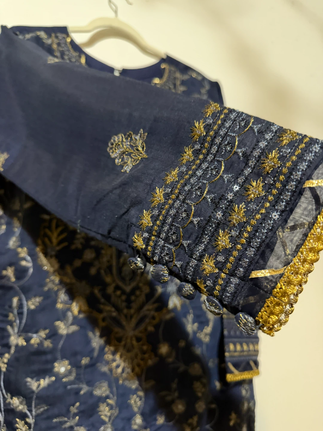 Navy Blue Embroidered Kurti and Pants and dupatta Set - photo 4