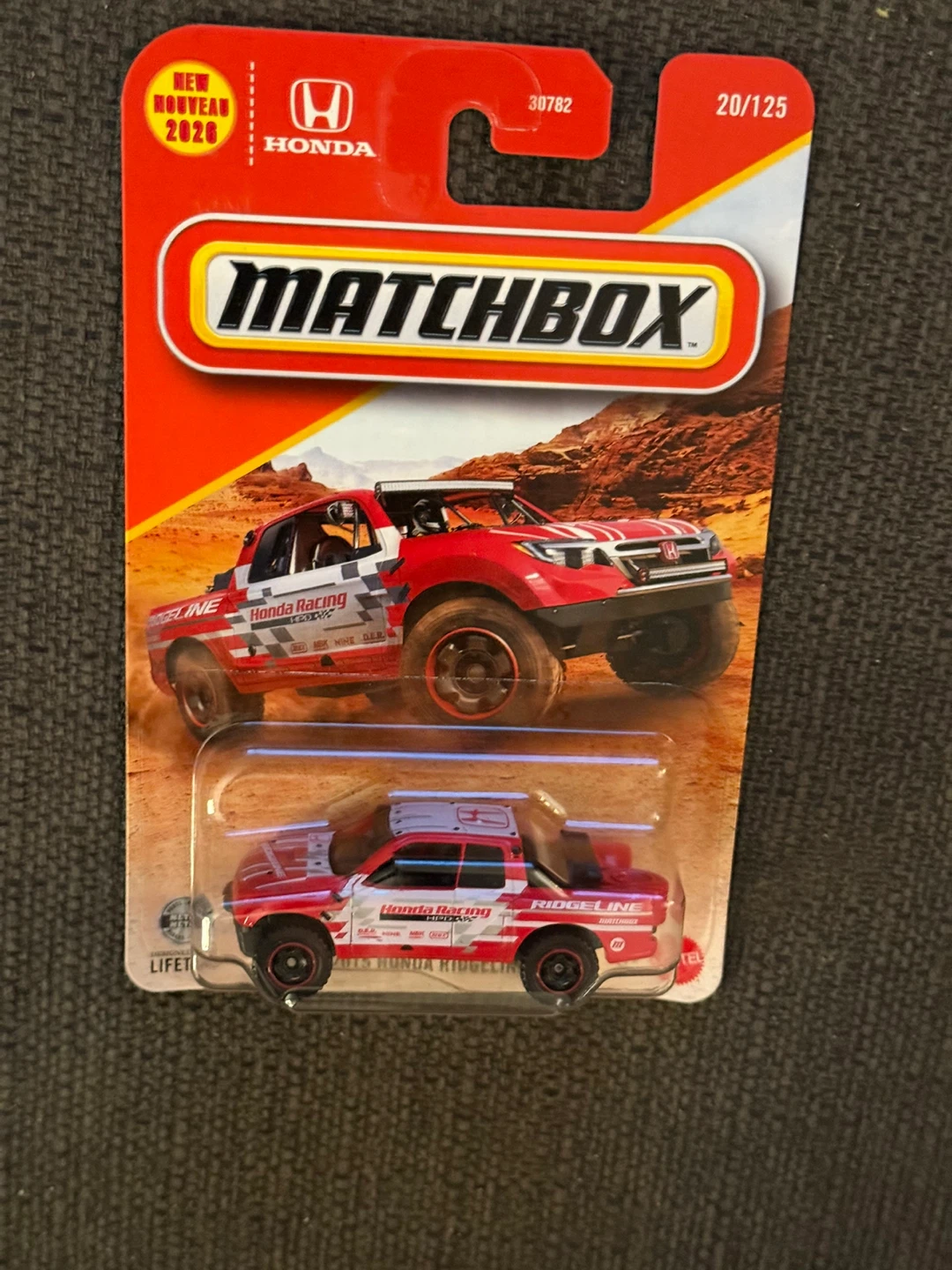Matchbox 2015 Honda Ridgeline - photo 2