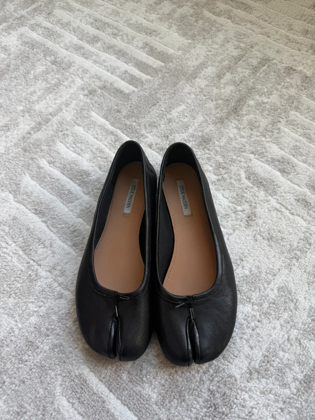 Steve Madden Calico Black Leather Tabi Flats