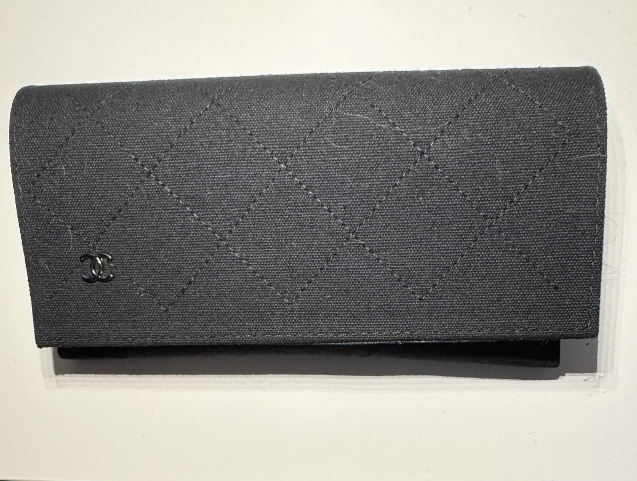 CHANEL Black Quilted Eyeglass case - photo 5