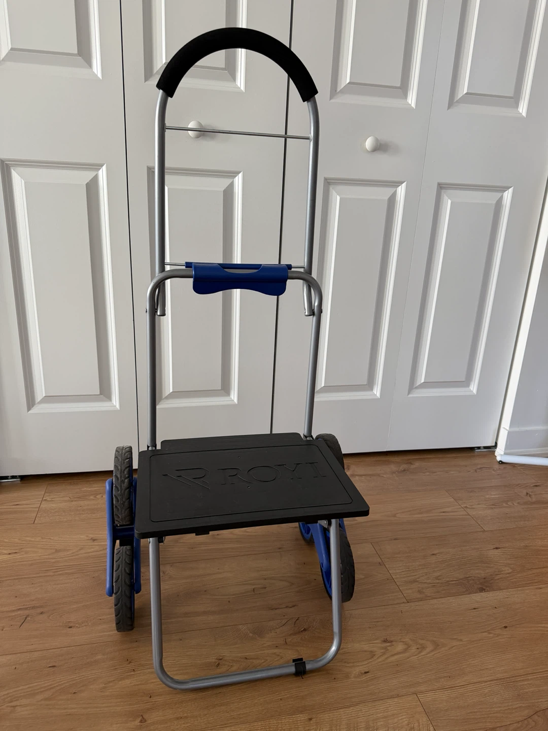 Shopping and Loading Stair Climber Cart - photo 2