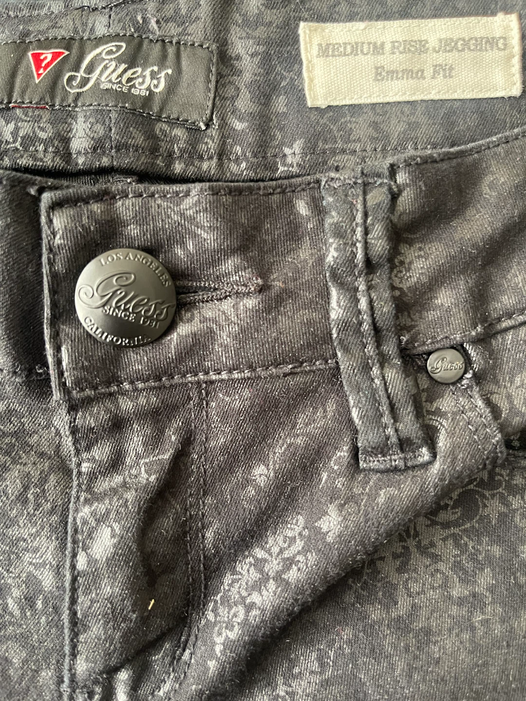 Women’s Guess Jeans - photo 3