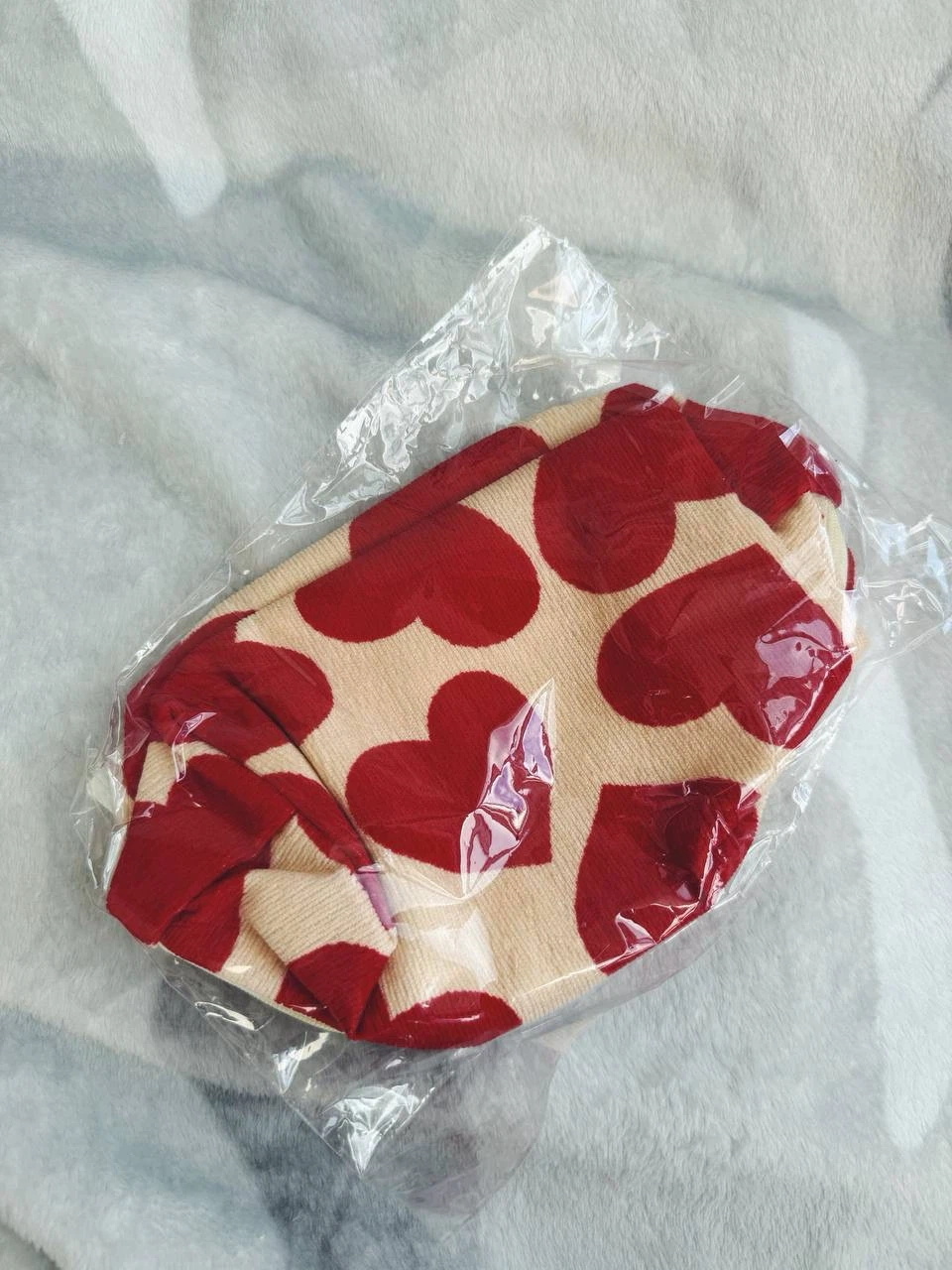 Cute Red Heart Makeup Bag - photo 4