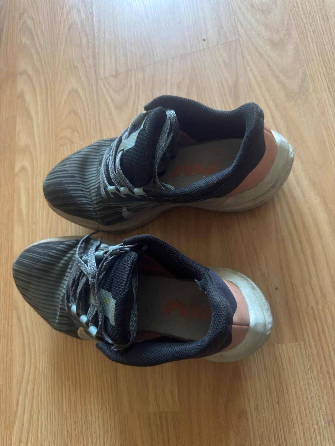 Nike Running Shoes - photo 2