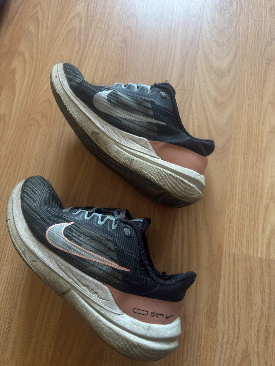 Nike Running Shoes - photo 3