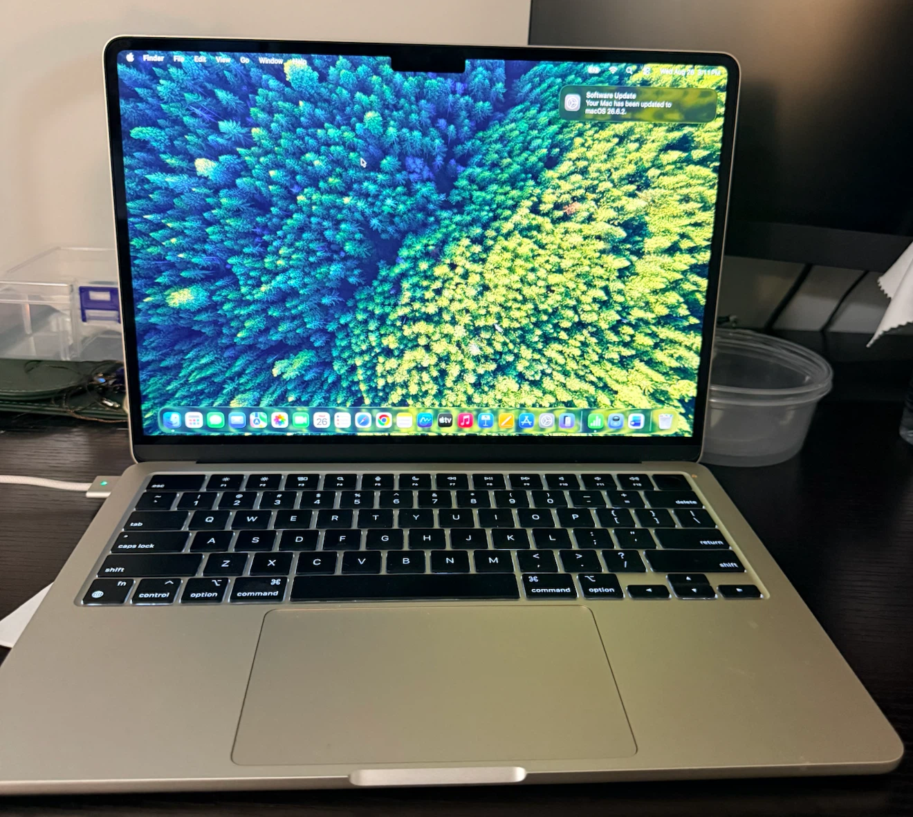 Apple MacBook Air M2 13.6” – like new condition - photo 2