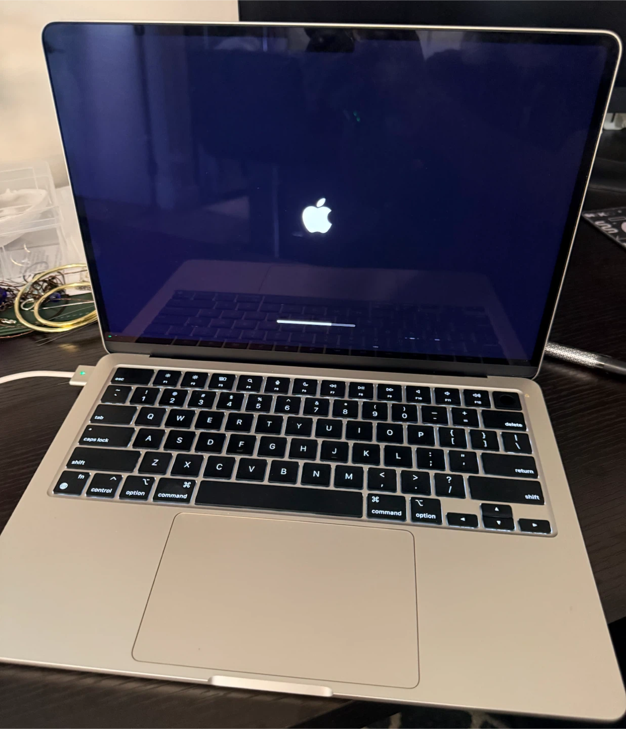 Apple MacBook Air M2 13.6” – like new condition - photo 4