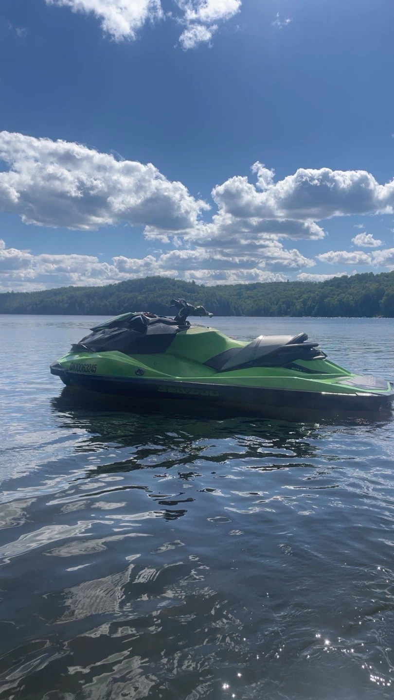 2021 Sea-Doo RXPX 300 - photo 2