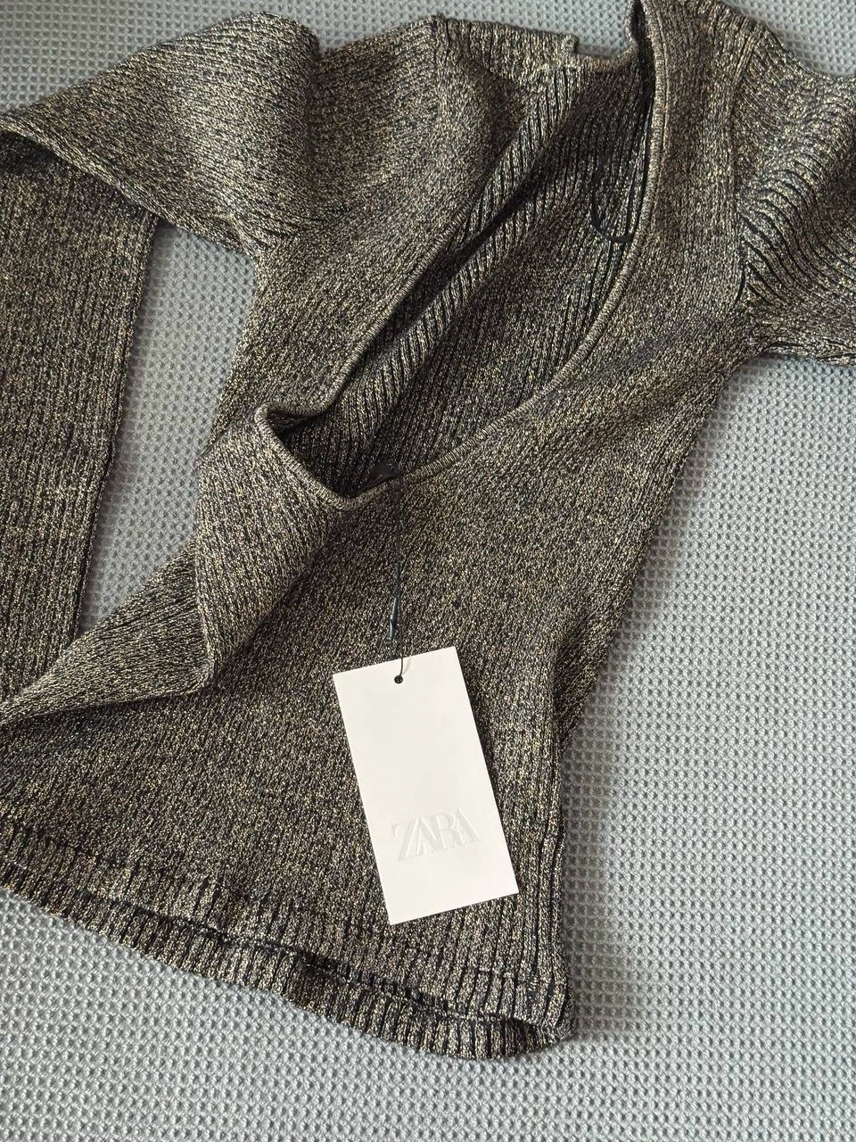 Zara Ribbed Open-Back Knit Top – Size M - photo 5