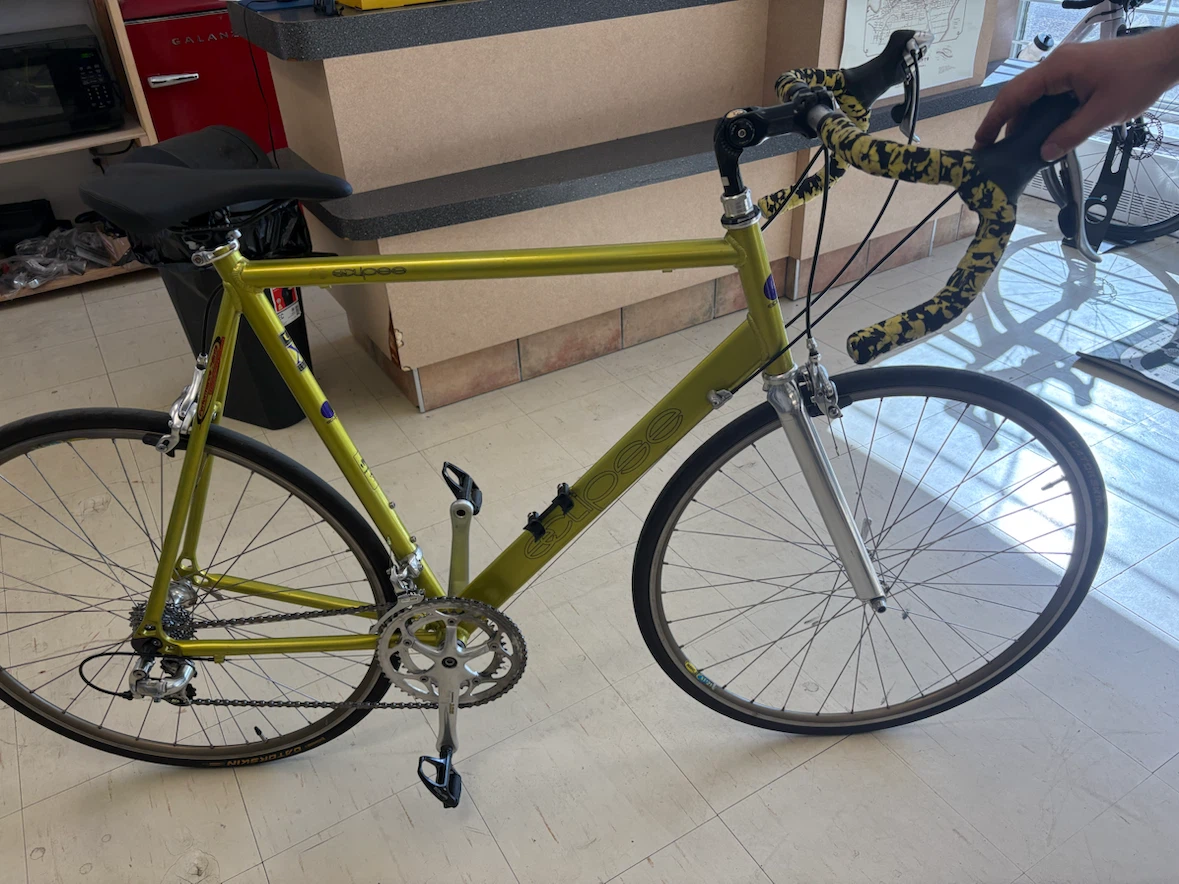 Eclipse Road Bike 56cm Large – Shimano 105 – Mint Condition - photo 3