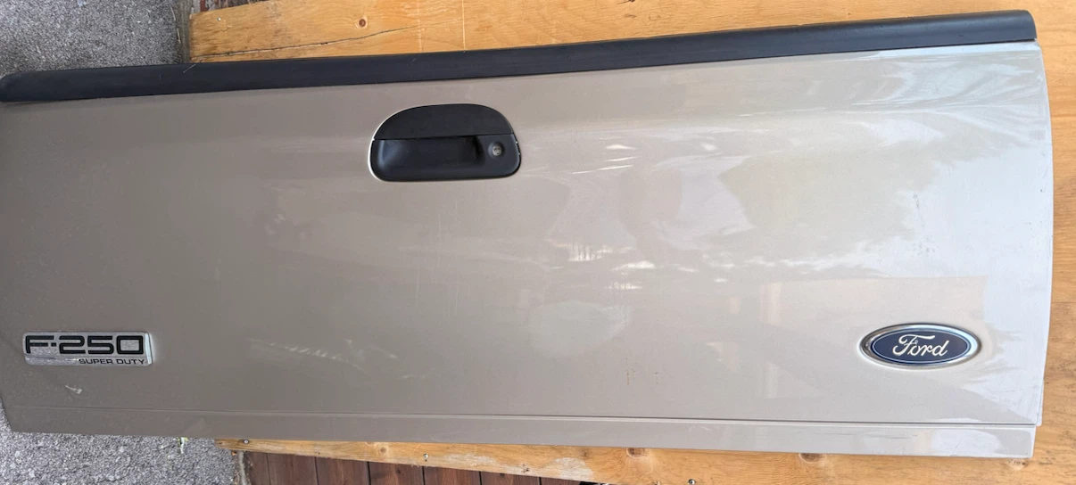 Ford F250 tail gate - photo 3