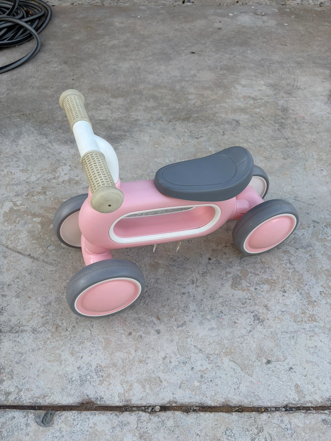 Pink Ride-On Toy Balance Bike for Toddlers - photo 2