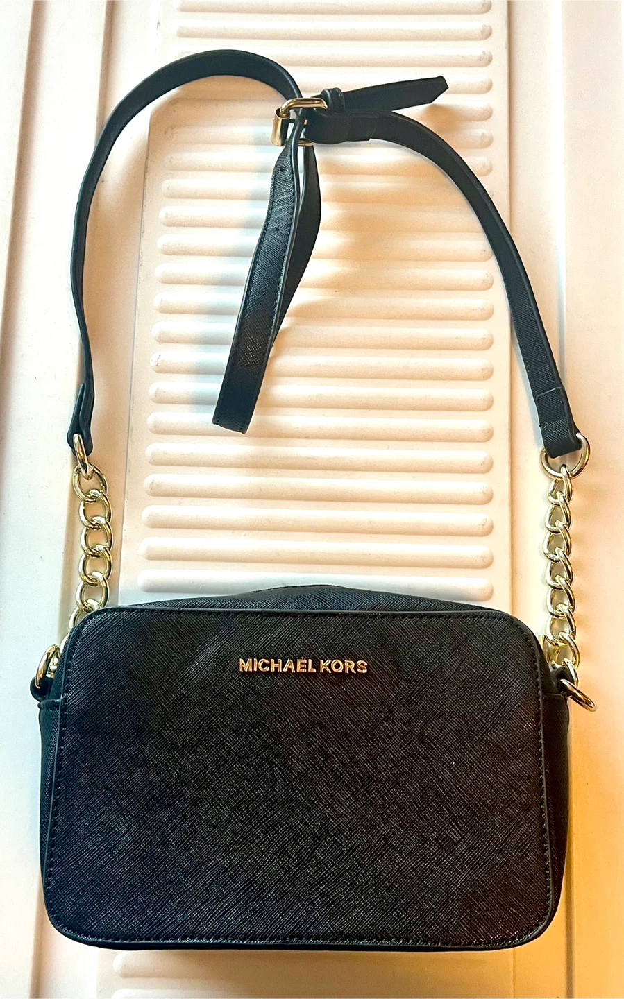 MK Black Leather Crossbody Bag - photo 2