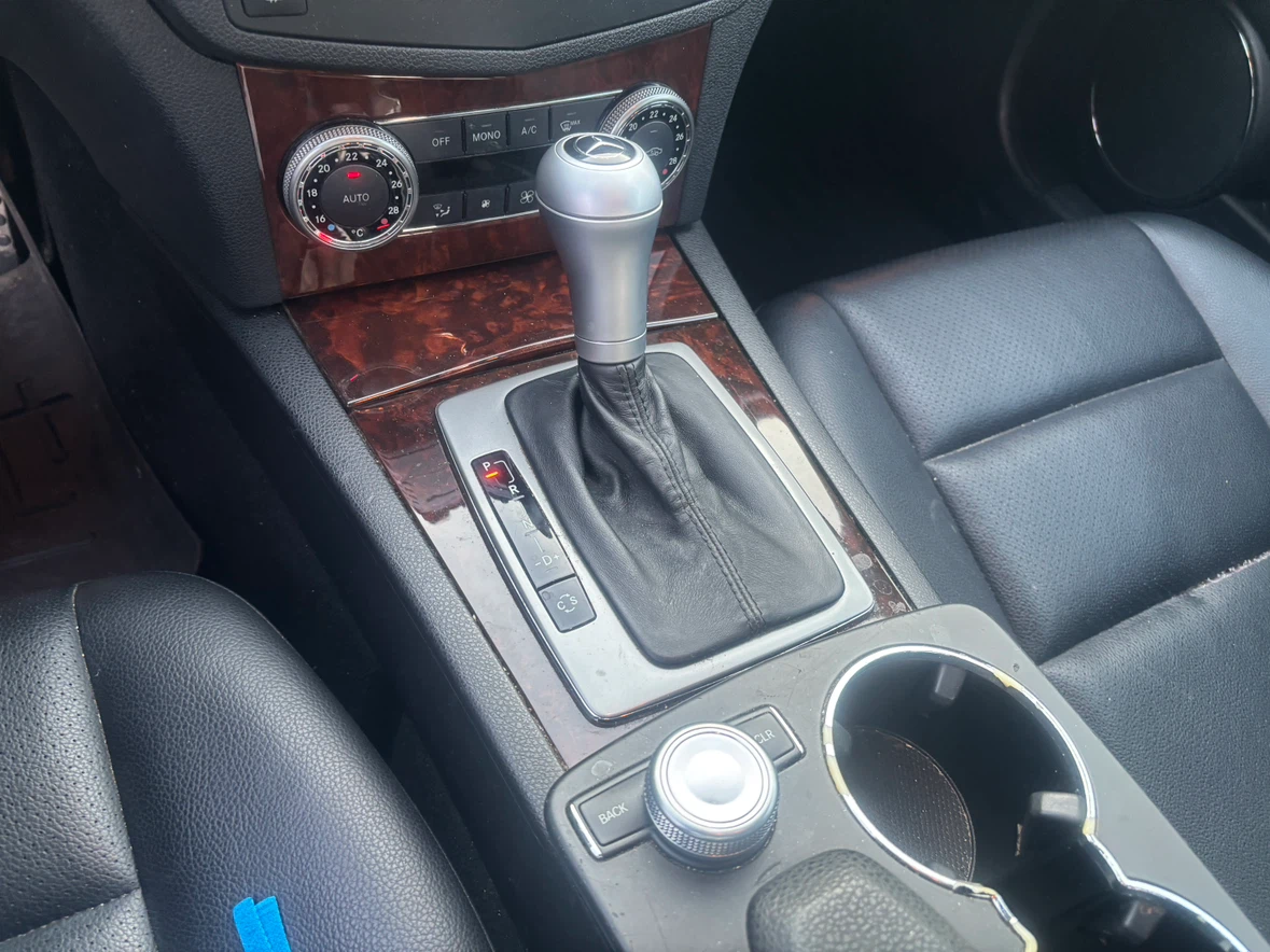 Mercedes-Benz 2009 - photo 5