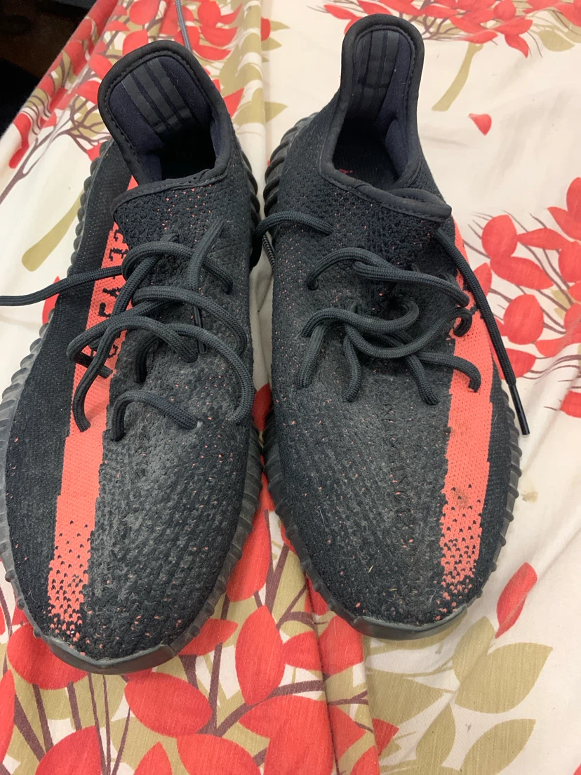 Adidas Yeezy Boost 350 V2 Sneakers