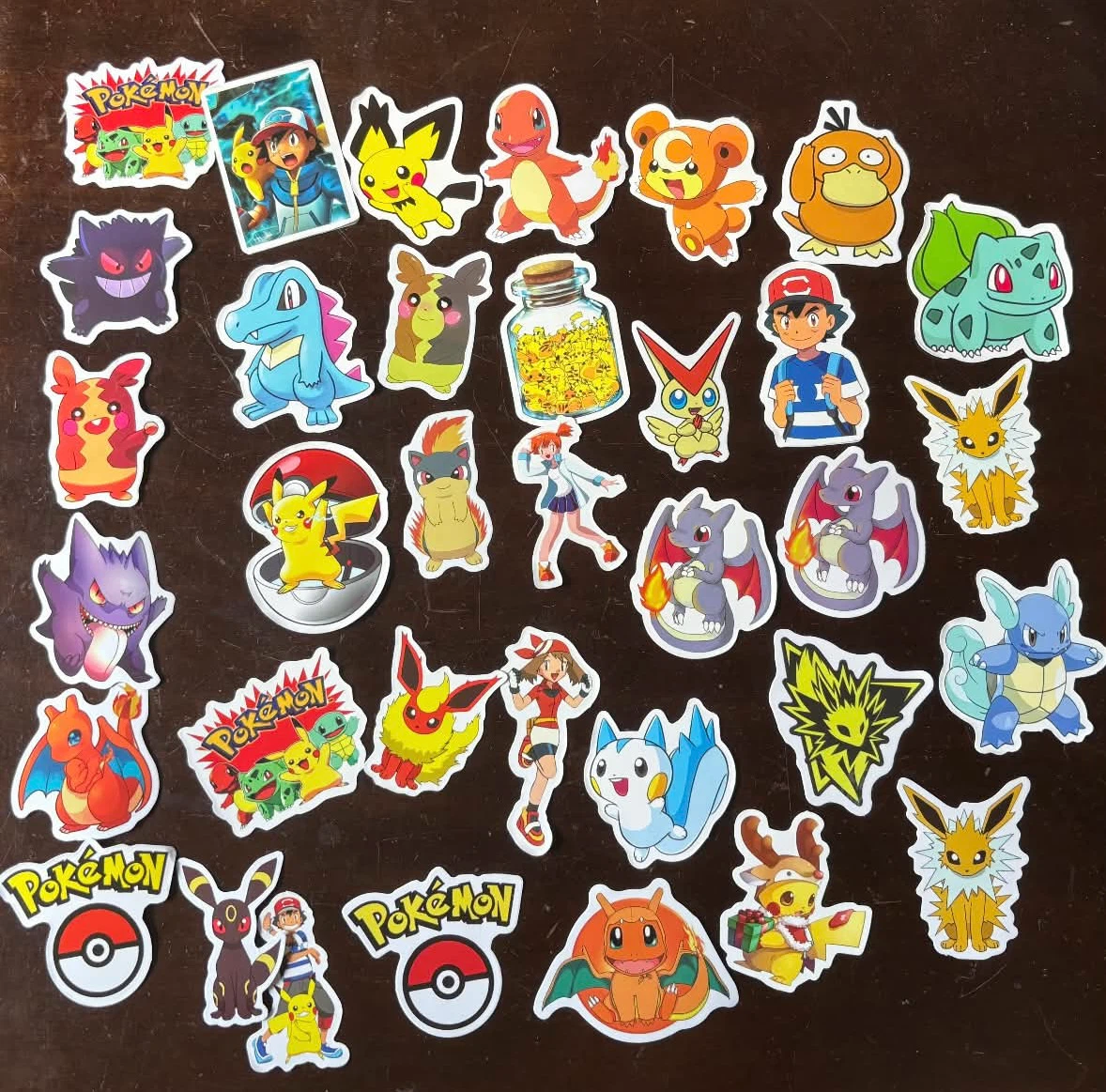 35 Pokemon Stickers