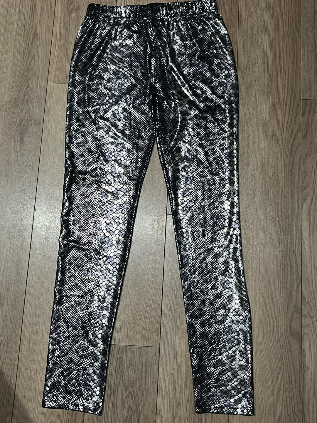 N.W.D. Black & Silver Snake Print Leggings - Size S
