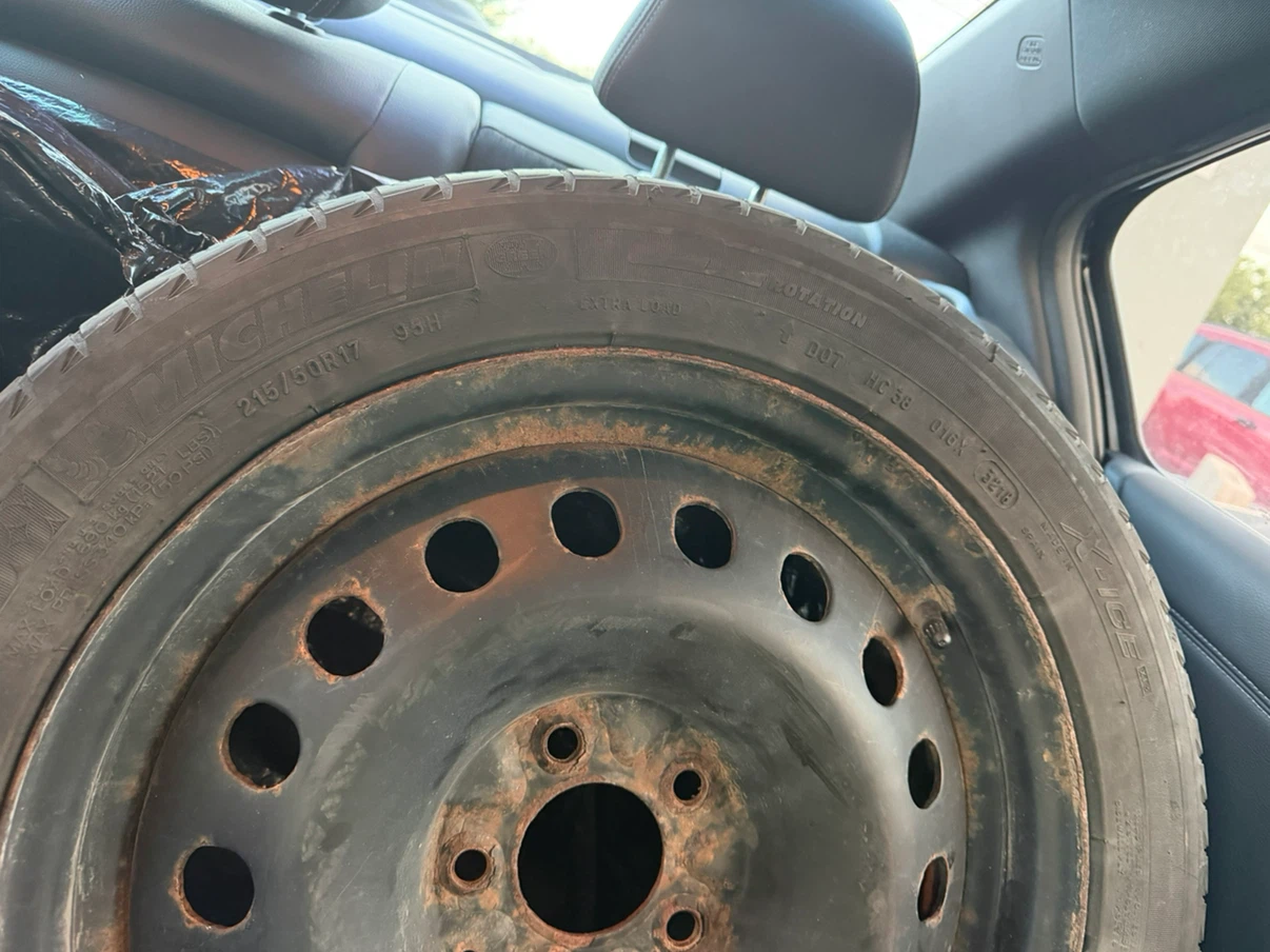 Michelin Winter Tires - 215/65R17 - photo 4