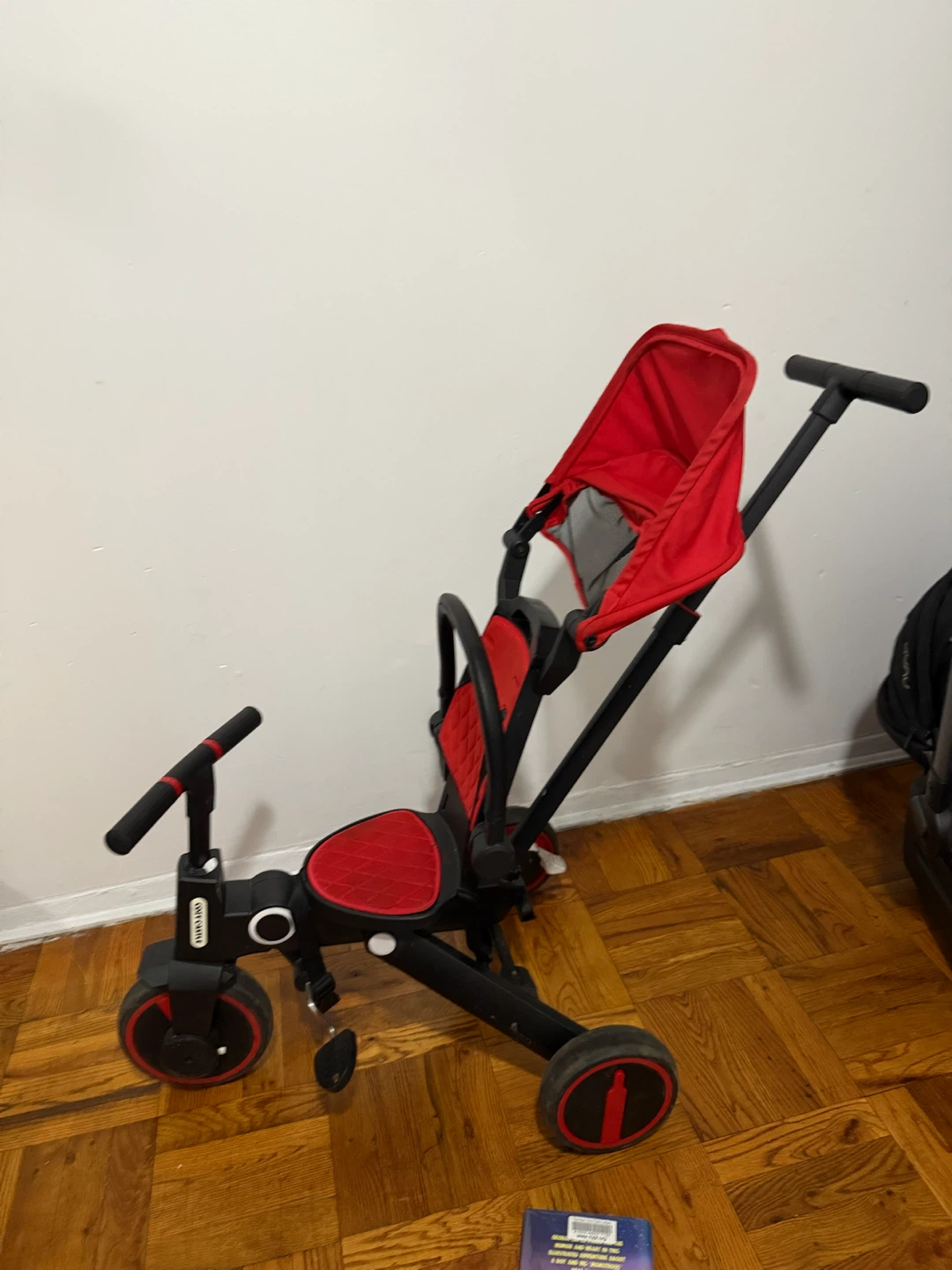 Red Tricycle with Parent Handle - photo 2