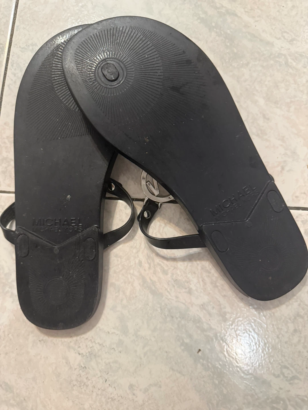 Michael Kors Black Jelly Flip Flops - photo 2