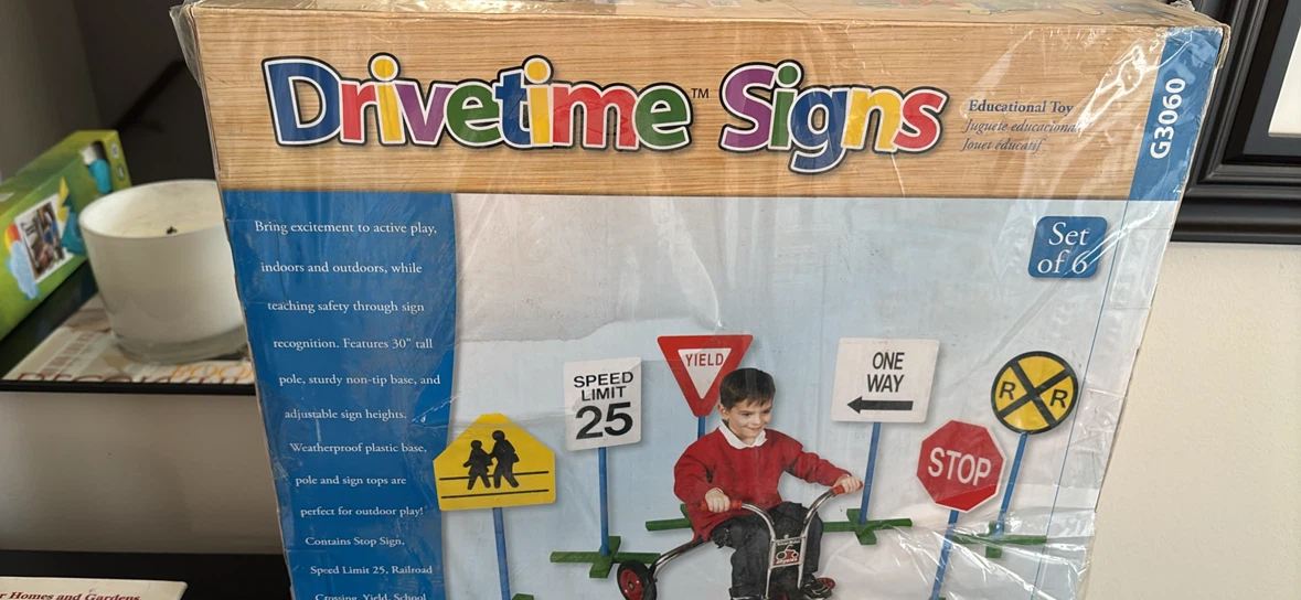 Guidecraft Drivetime Signs Educational Toy Set of 6 - photo 2