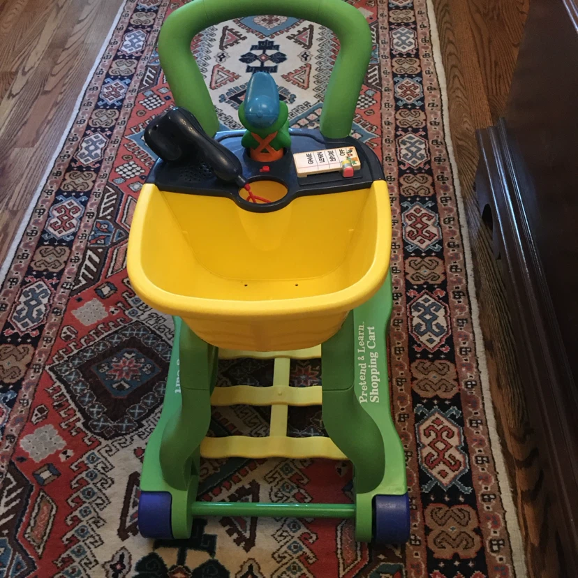 LeapFrog Pretend & Learn Shopping Cart with Accessories