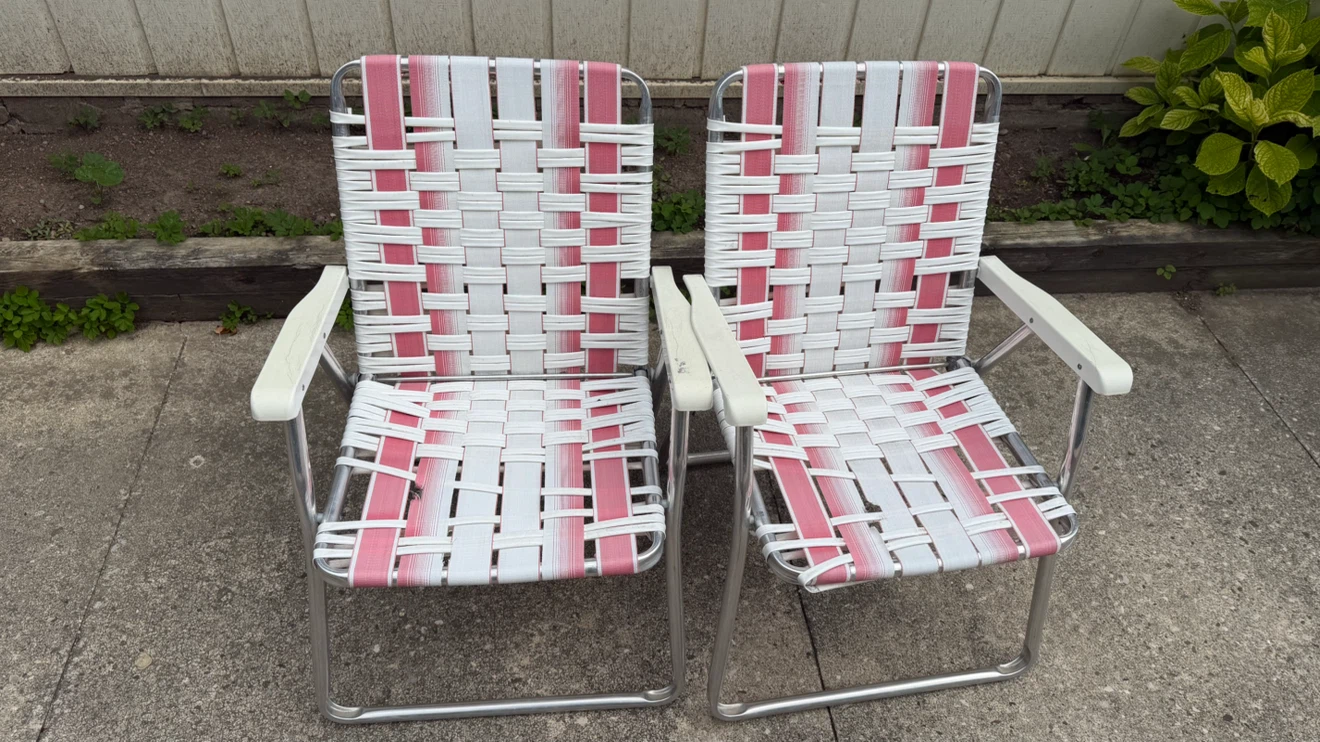 Pair of Vintage Webbed Lawn Chairs - photo 3