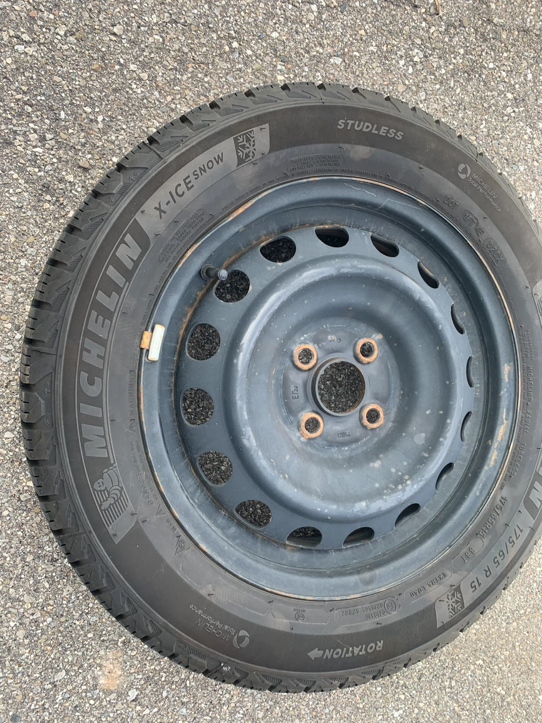 Michelin X-Ice Snow Studless Winter Tires (Set of 4) - photo 3