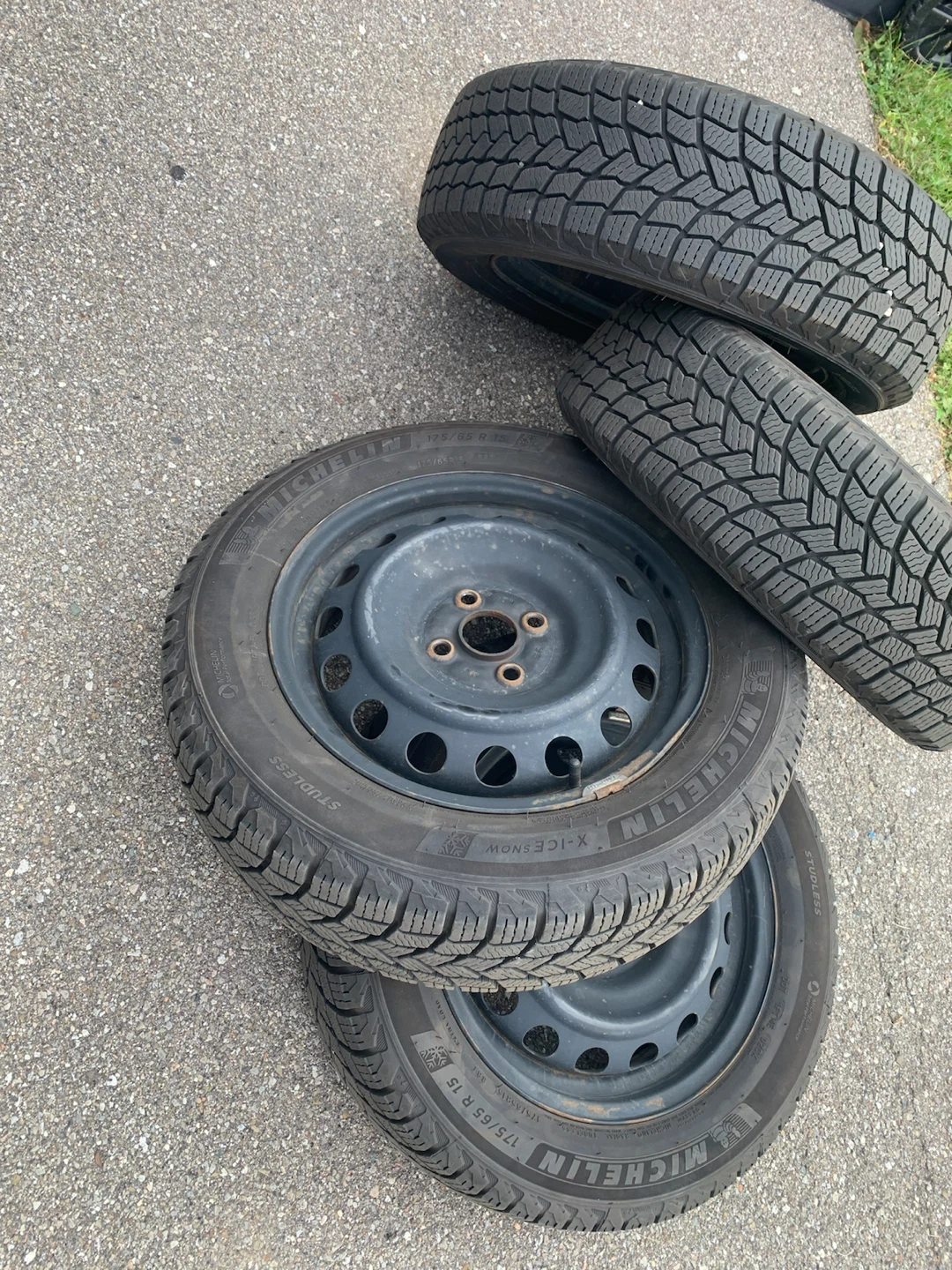 Michelin X-Ice Snow Studless Winter Tires (Set of 4) - photo 5