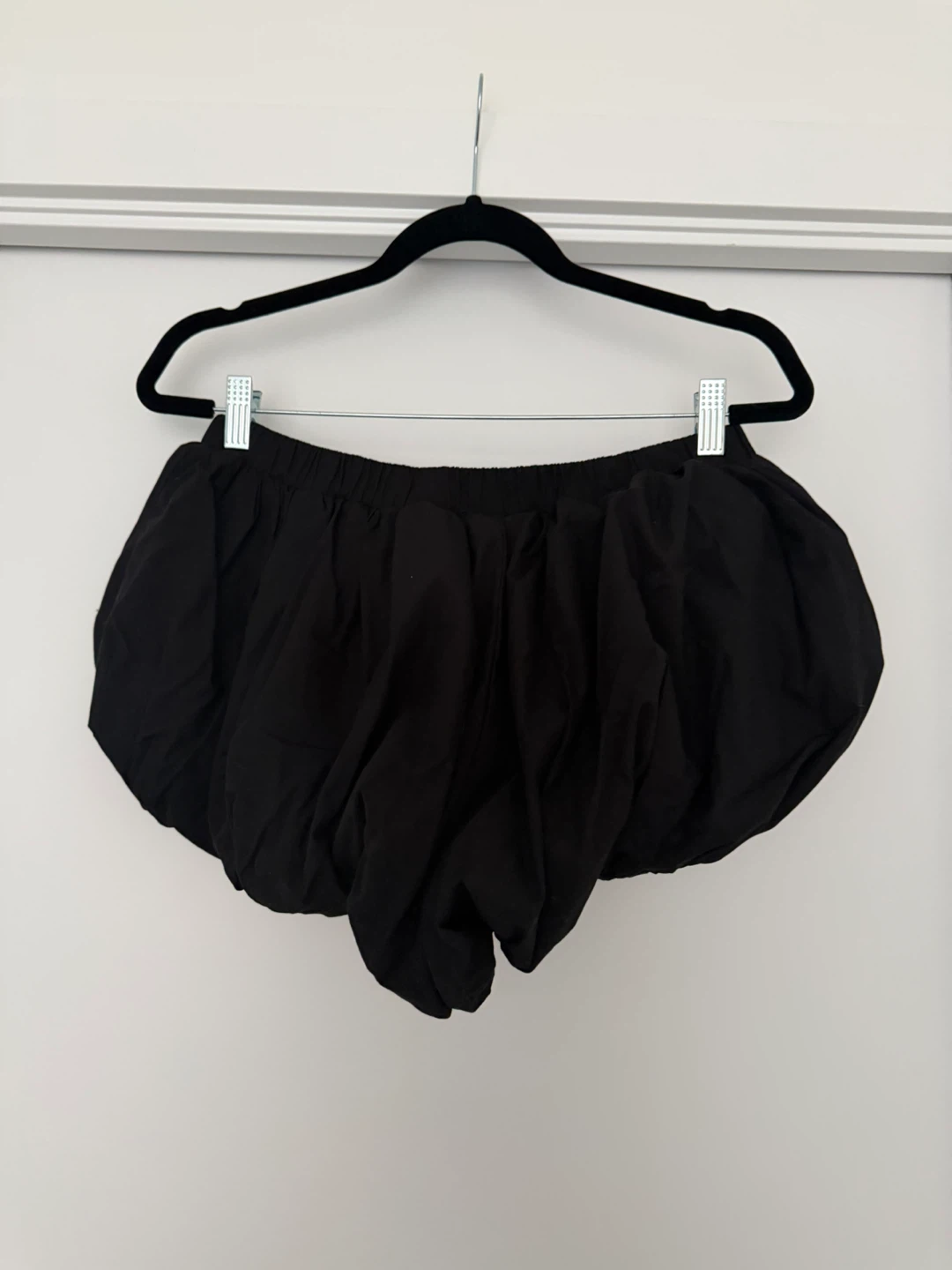 Sunday Best Black Bubble Shorts - photo 2
