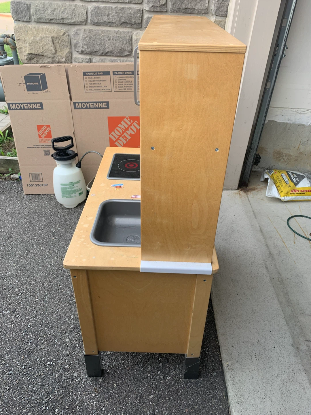 Wooden Play Kitchen with Sink and Stove - photo 5