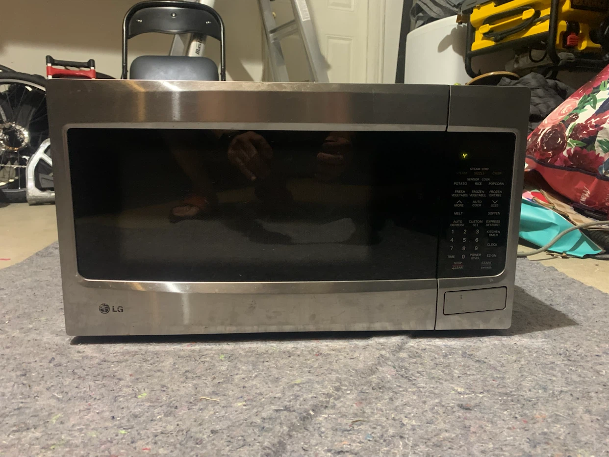 LG Stainless Steel Microwave - photo 2
