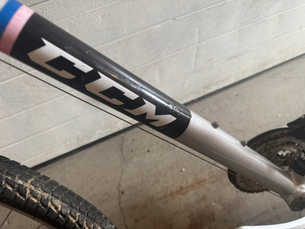 Mens CCM Mountain Bike - photo 4