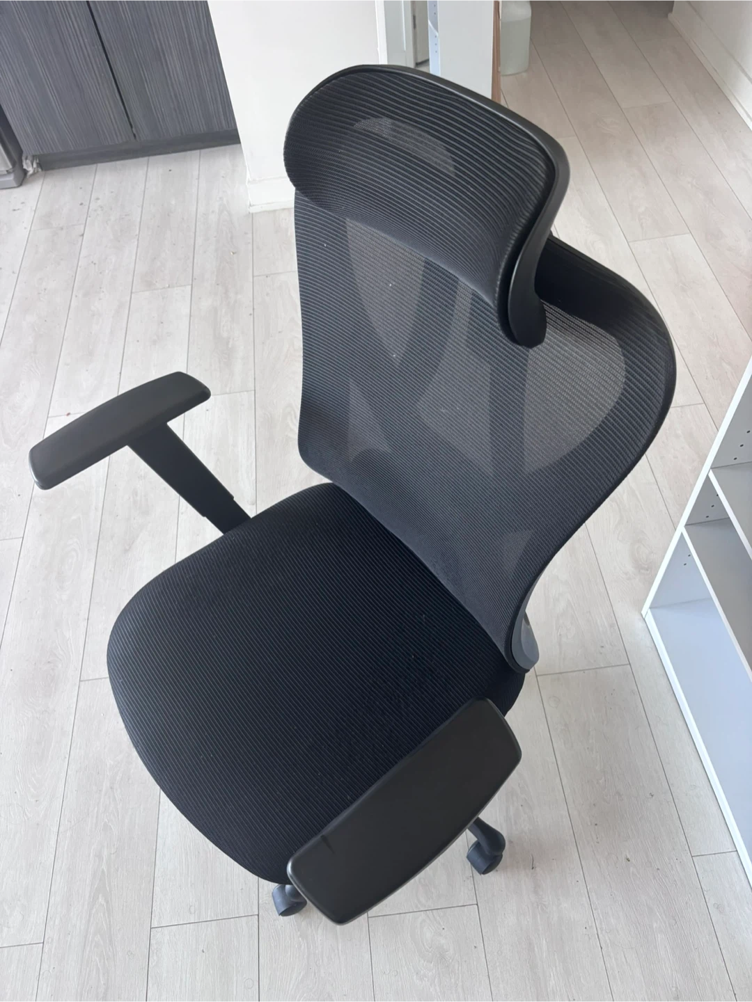 Black Mesh Office Chair