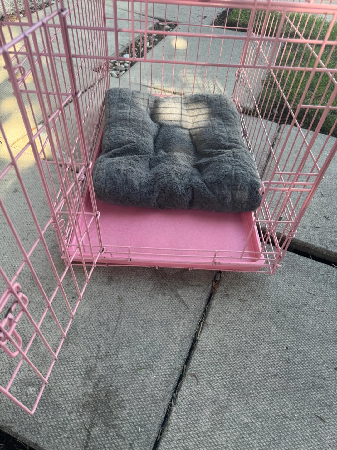 Pink Pet Crate with Cushion - photo 2